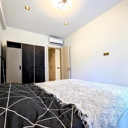 200 Meters From Sea In Heart Of In 5 Star Complex