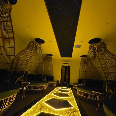 200 Meters From Sea In Heart Of In 5 Star Complex Διαμέρισμα